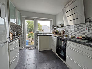 Photo 12- click for photo gallery